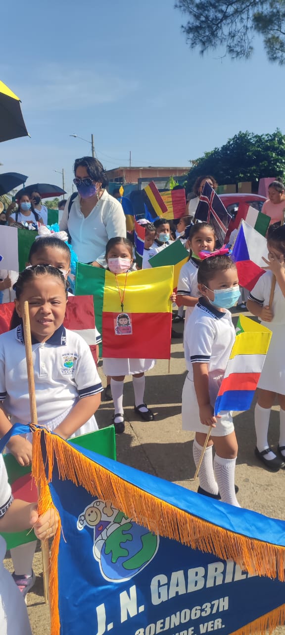 Con desfile conmemoran Día de las Naciones Unidas en Villa Allende