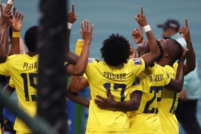 Ecuador gana el primer partido; Valencia se convierte en su máximo goleador