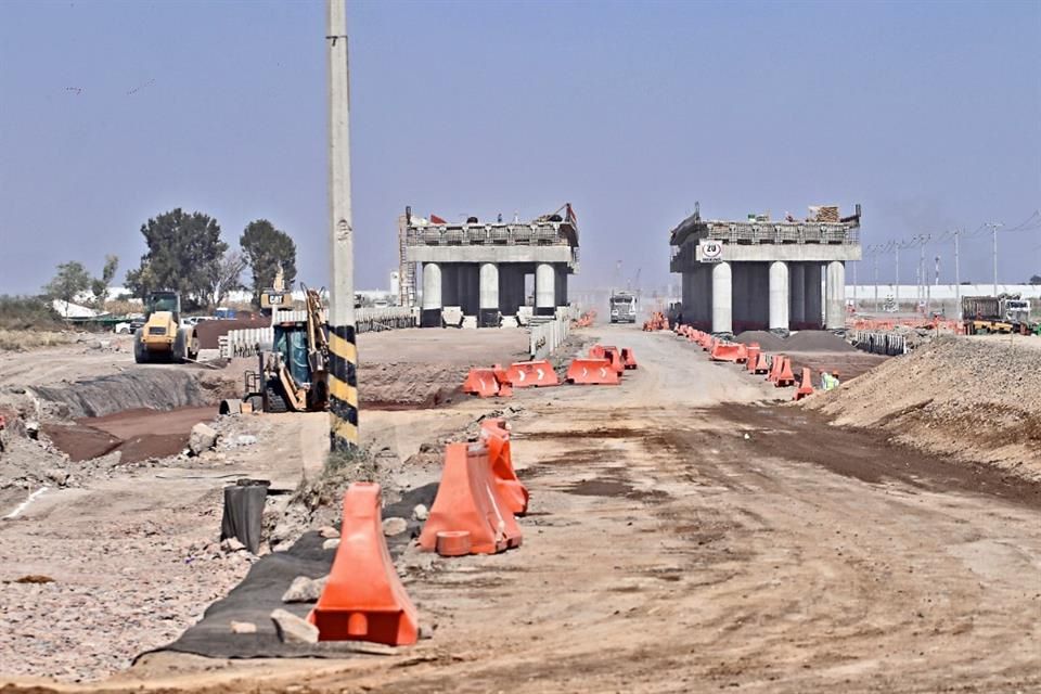 Retrasan carretera de acceso al AIFA
