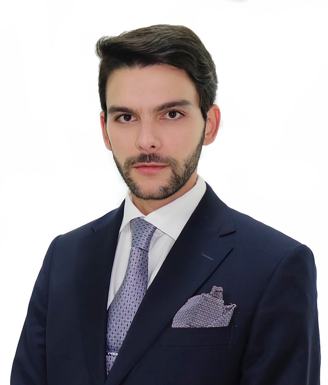 Víctor Tubilla gana segundo lugar nacional con proyecto de inclusión