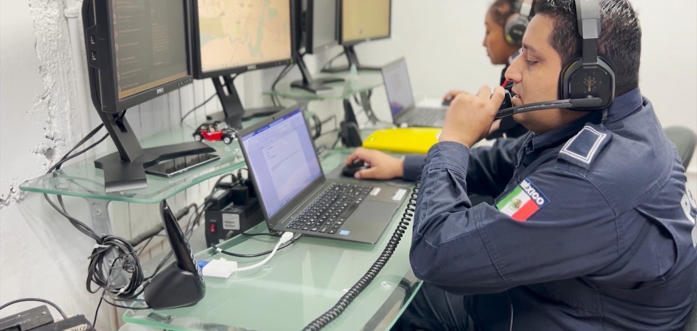 Recibe Policía Municipal de Coatza 600 llamadas de bromas al día