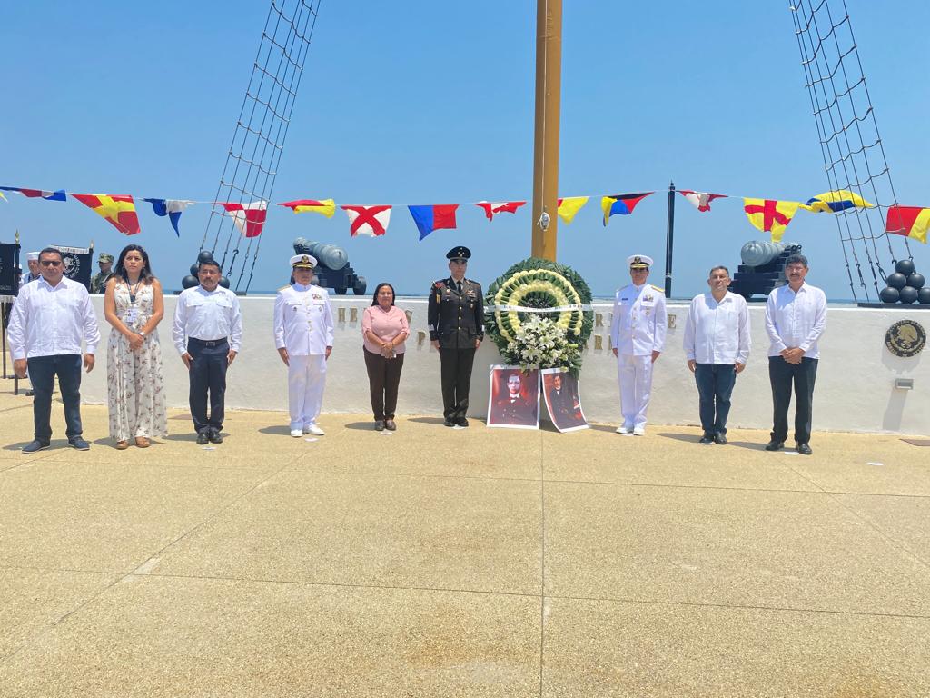La Secretaría de Marina conmemora el CIX Aniversario de la Gesta Heroica del
21 de abril