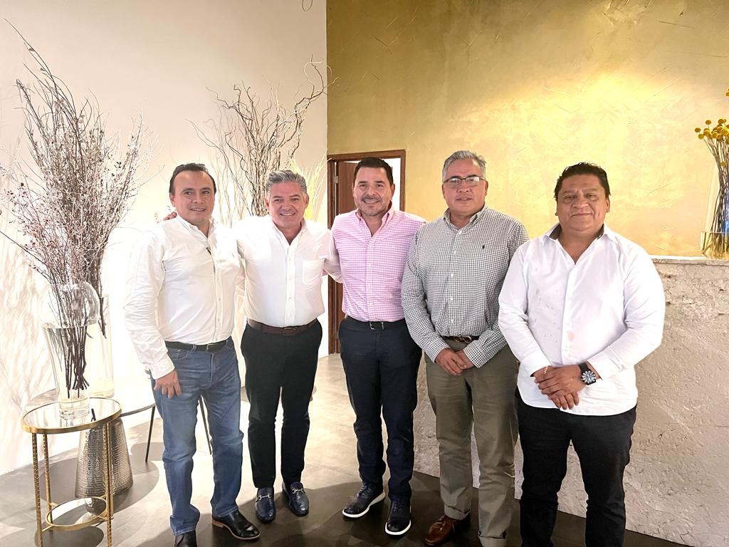 Se reúne nuevo titular de la SICT de Veracruz, con los presidentes de las delegaciones de CMIC