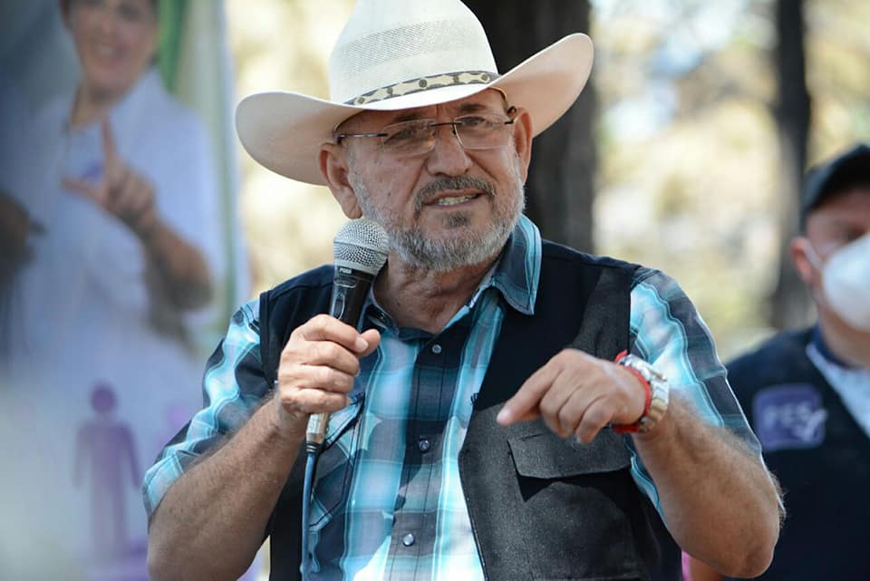 Asesinan a Hipólito Mora, exlíder de autodefensas en Michoacán