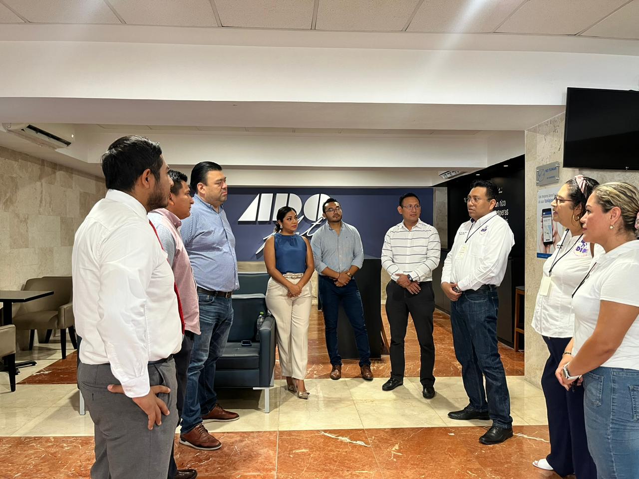 Apoya DIF a 70 personas al mes para traslado a sus citas médicas