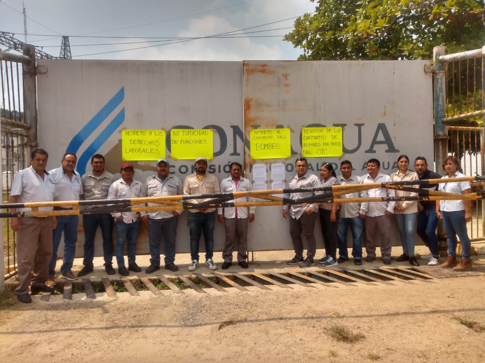 Trabajadores de la CONAGUA toman las instalaciones de la presa La Cangrejera