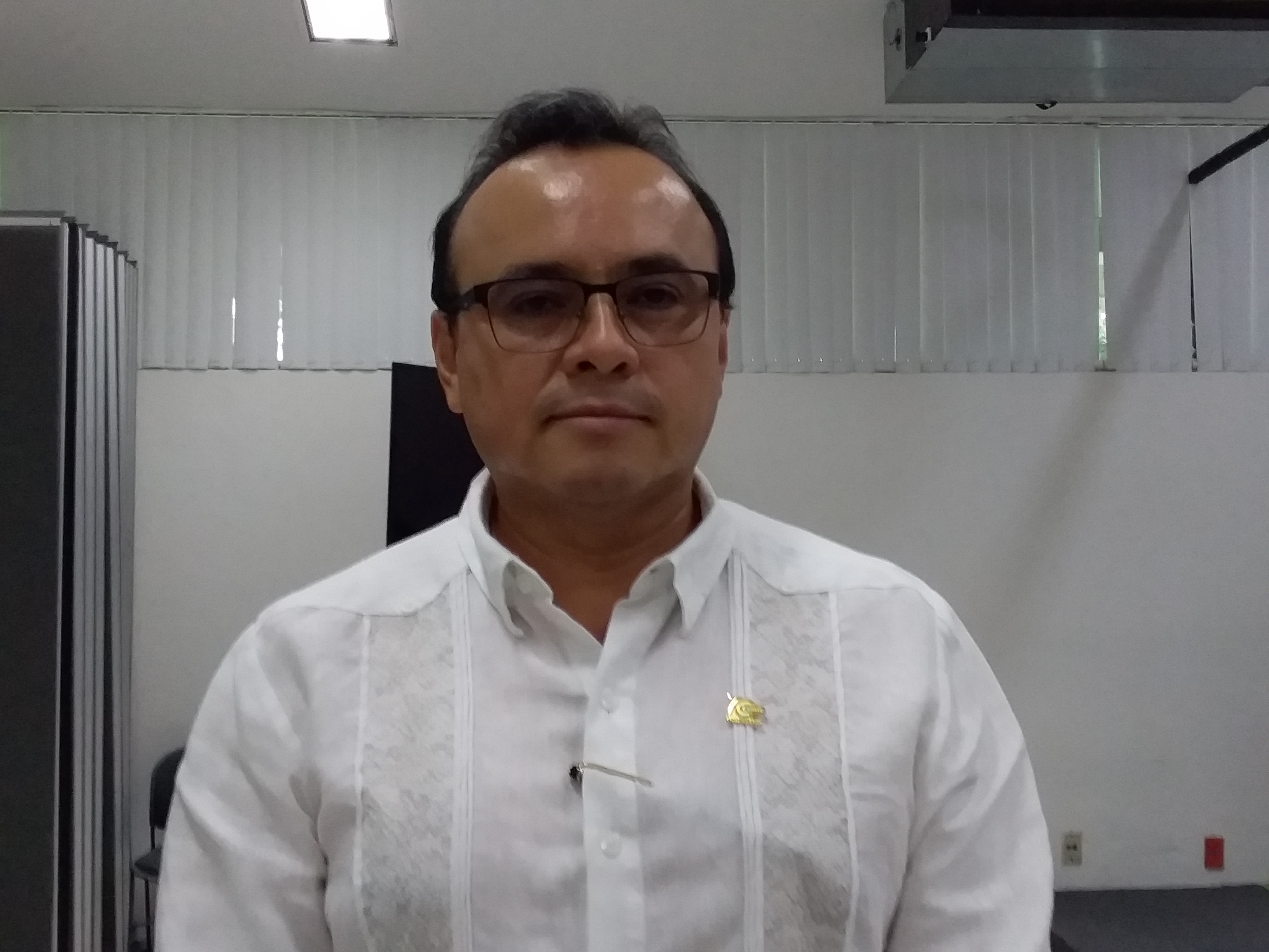 Constructores de Coatza piden a la federación abrir licitaciones