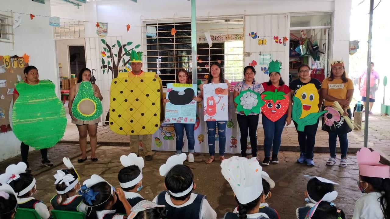 Niños de los CADIS y CAICS conmemoran el Día Mundial de la Alimentación
