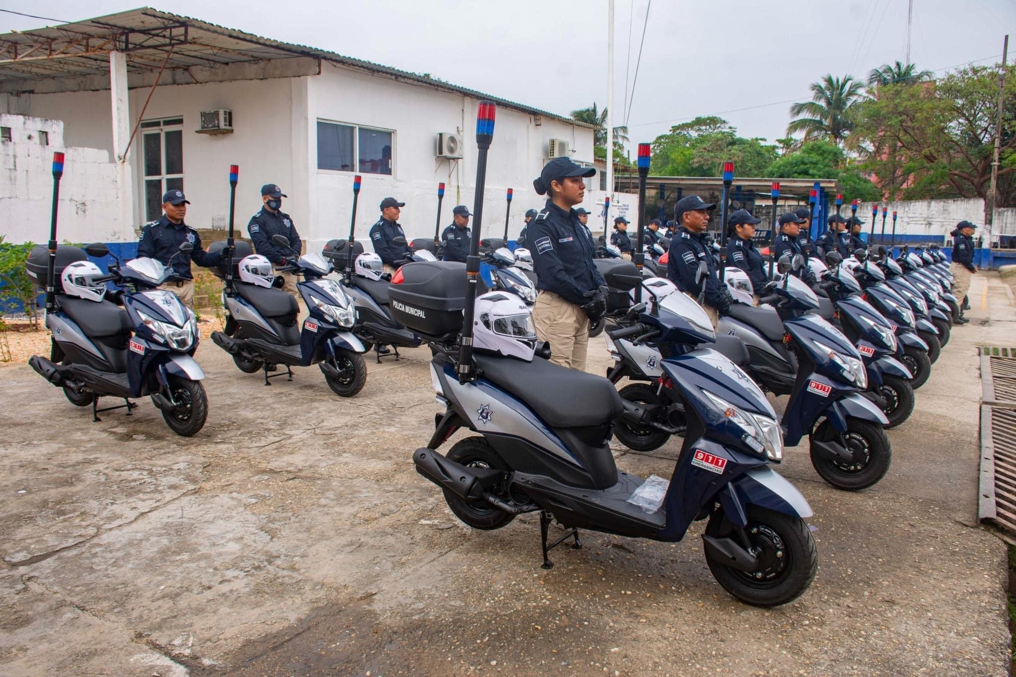 Entregan 20 motopatrullas para la seguridad en Coatzacoalcos
