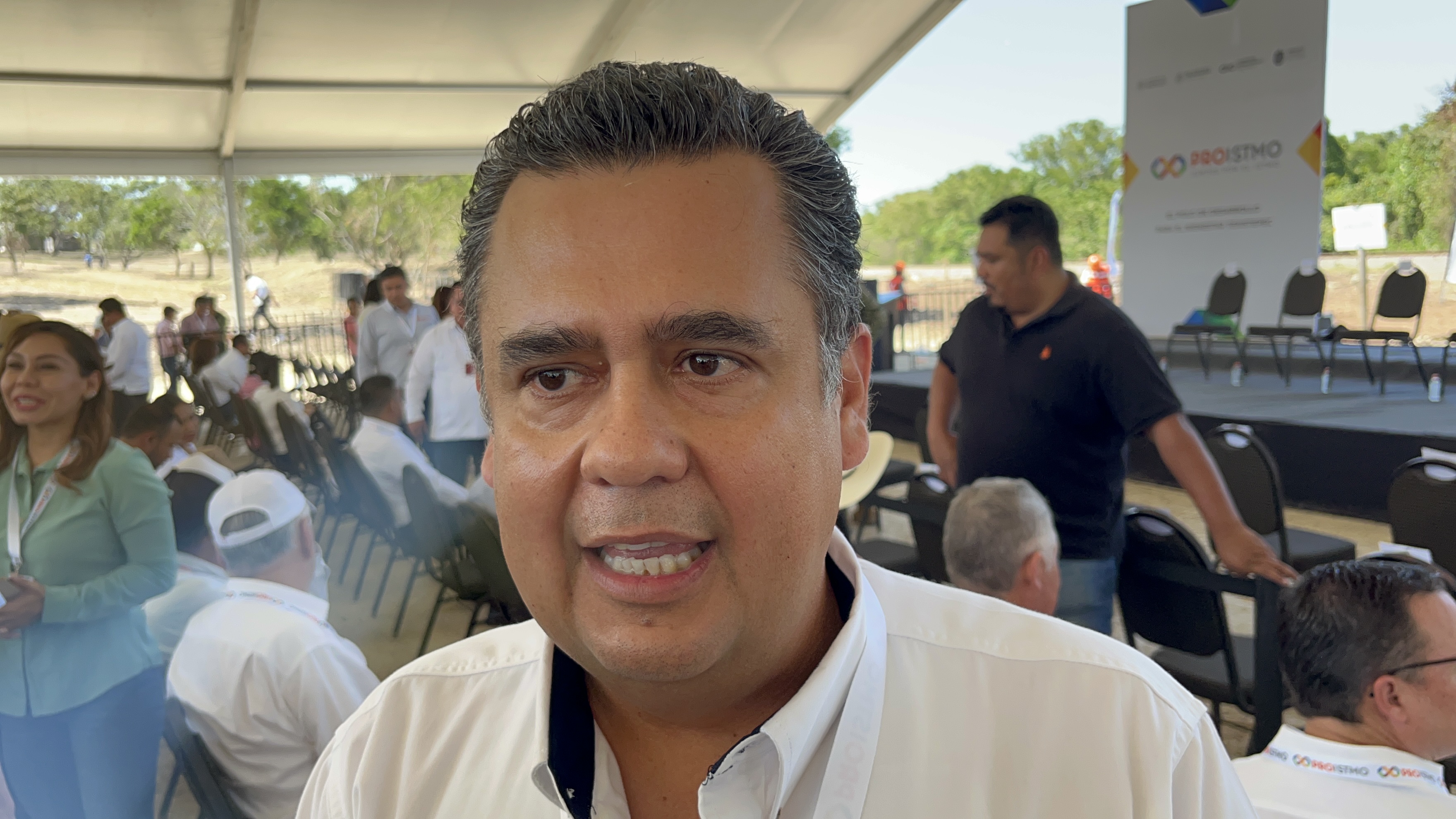 “Zapatero a tus Zapatos“: CMIC