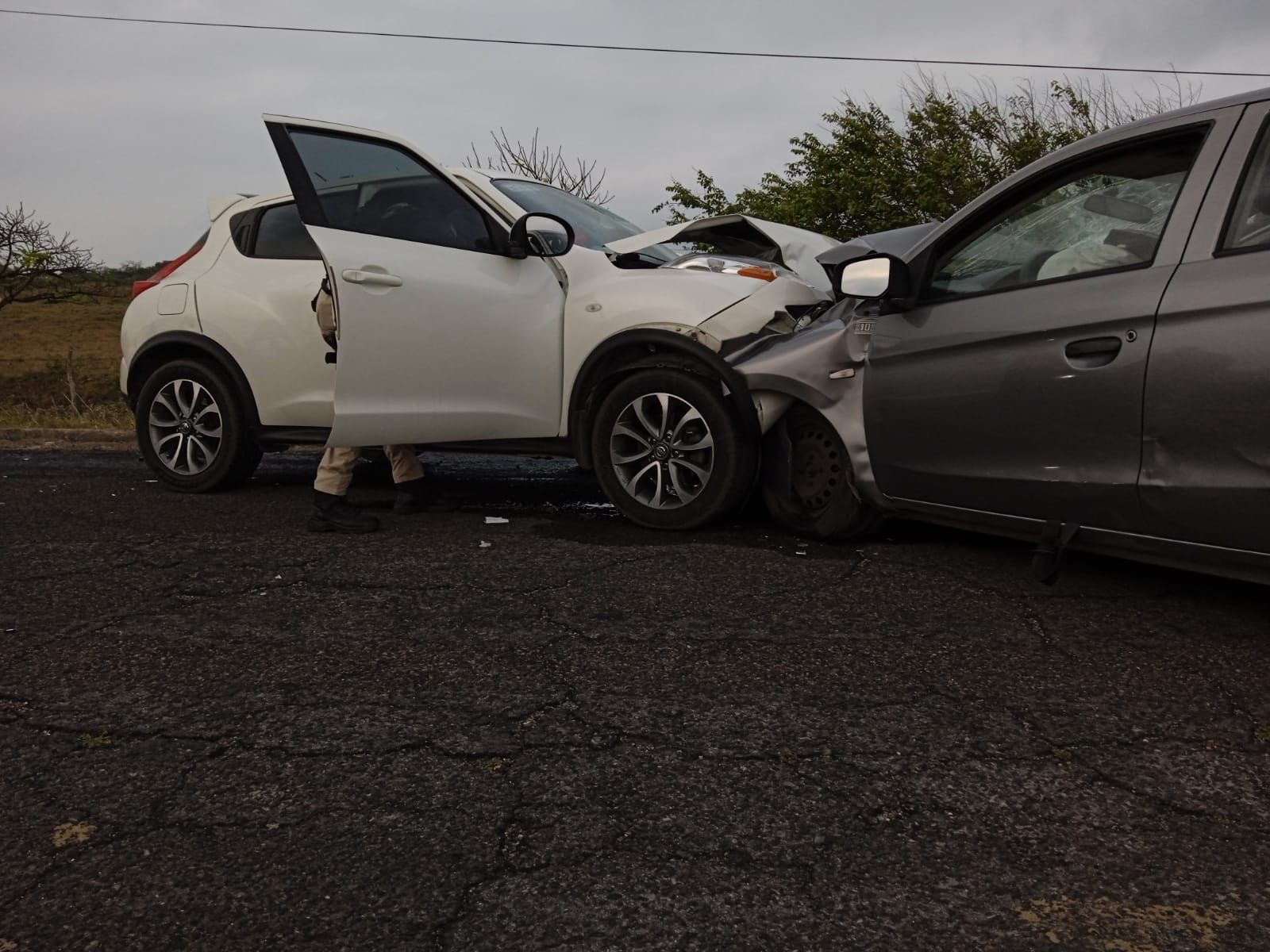 Tremendo choque en la carretera a Las Barrillas en Coatzacoalcos