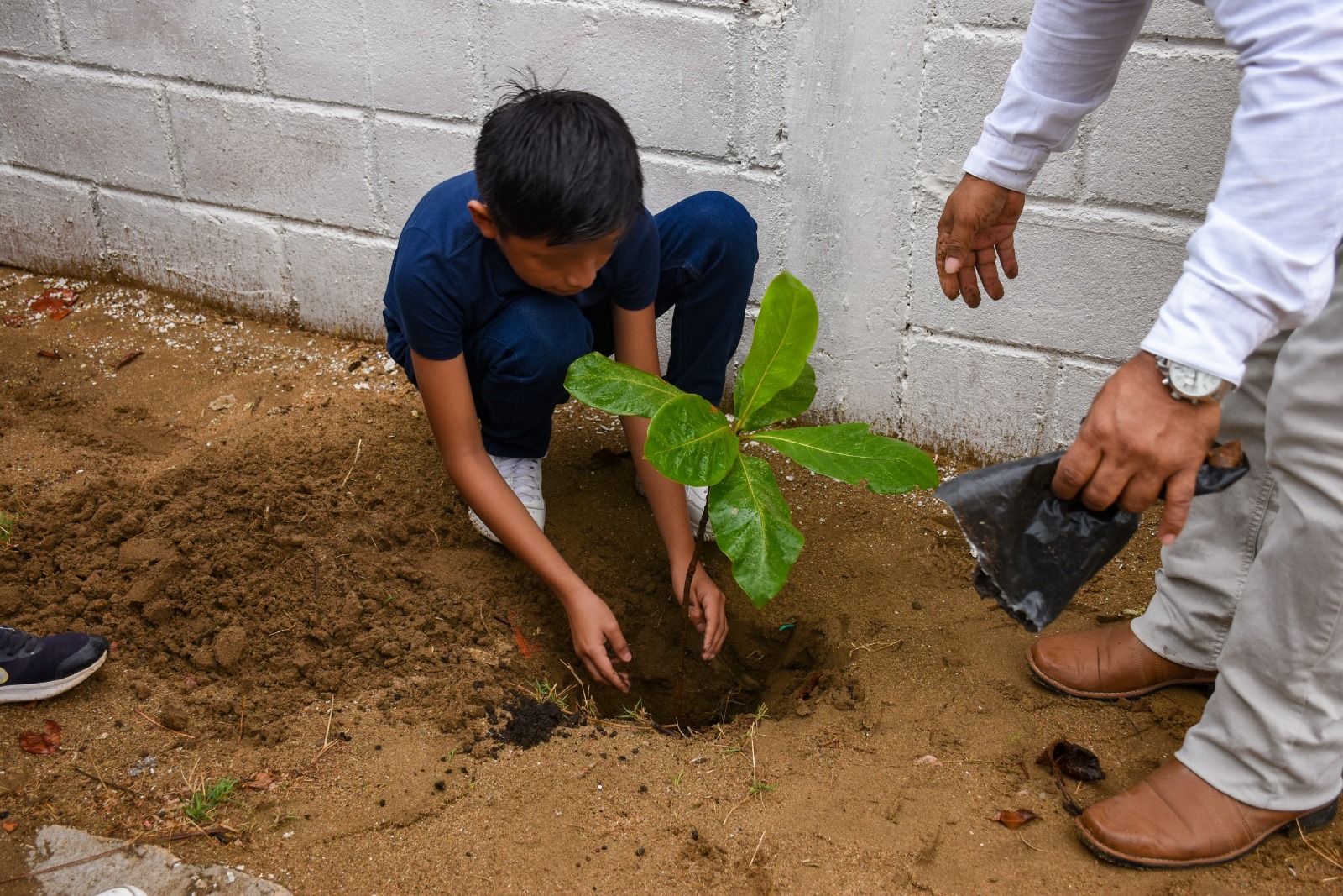 Conmemoran el Día Mundial de la Tierra con actividades educativas