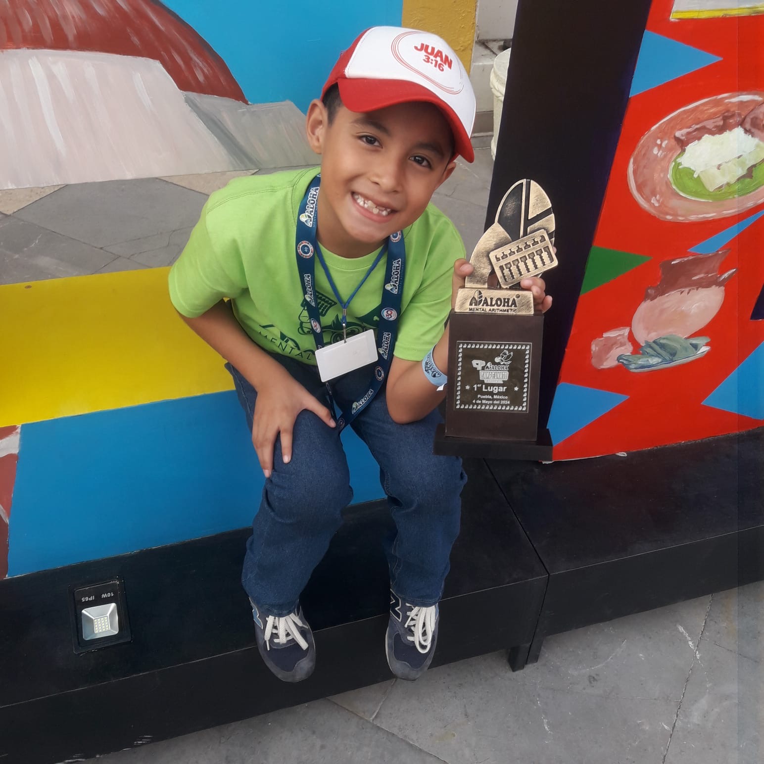Thiago Blasi, el niño genio de Coatzacoalcos obtuvo por tercera vez el primer lugar en el campeonato nacional de matemáticas