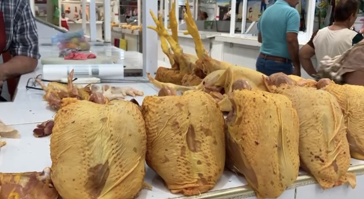 Se disparan precios del pollo y huevo en Coatzacoalcos