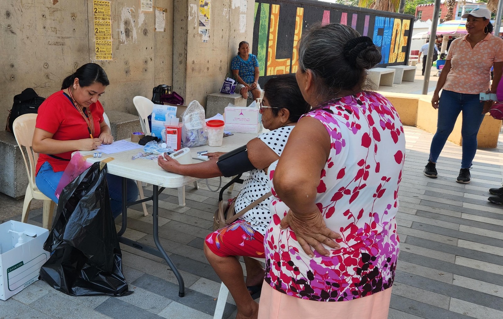 Con jornada de pruebas rápidas gobierno de Coatzacoalcos concientiza sobre ETS