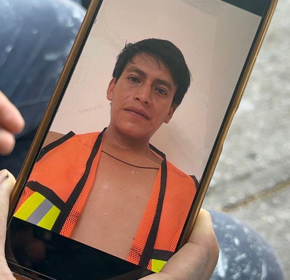 Aparece cuerpo de Javier, luego de caer al río Coatzacoalcos el pasado domingo