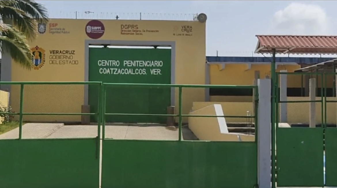 Cereso de Coatzacoalcos pasa de panzazo evaluación de la CNDE