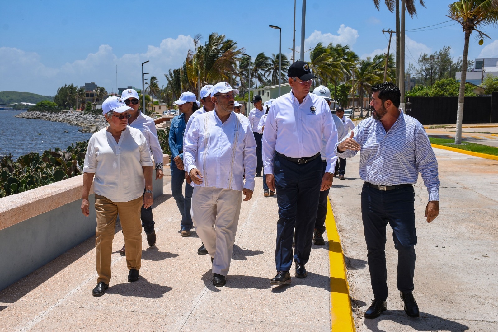 Supervisan autoridades obras del Malecón Ribereño