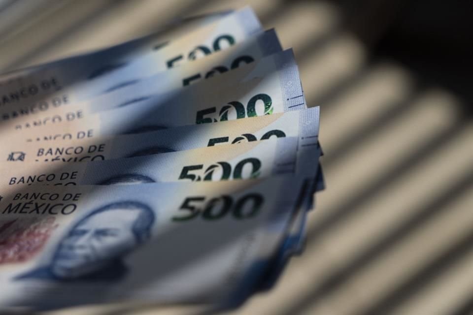 Déficit del gobierno de la 4T crece 160% y alcanza cifra récord