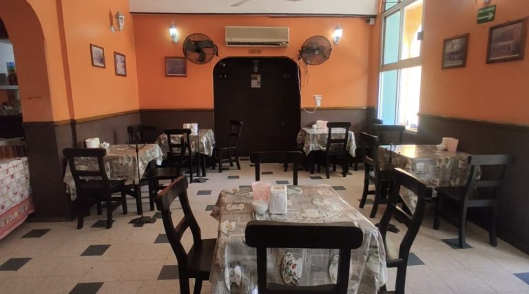 Restauranteros de la zona centro de Coatzacoalcos, no les fue bien en semana Santa