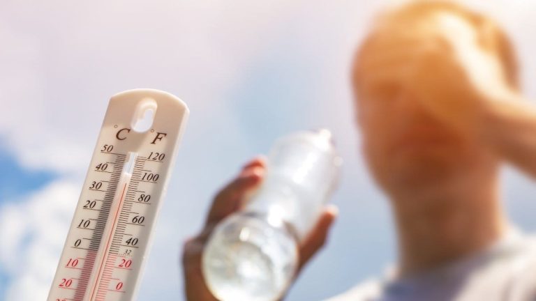 Ante las altas temperaturas podrían incrementarse los riesgos por golpes de calor