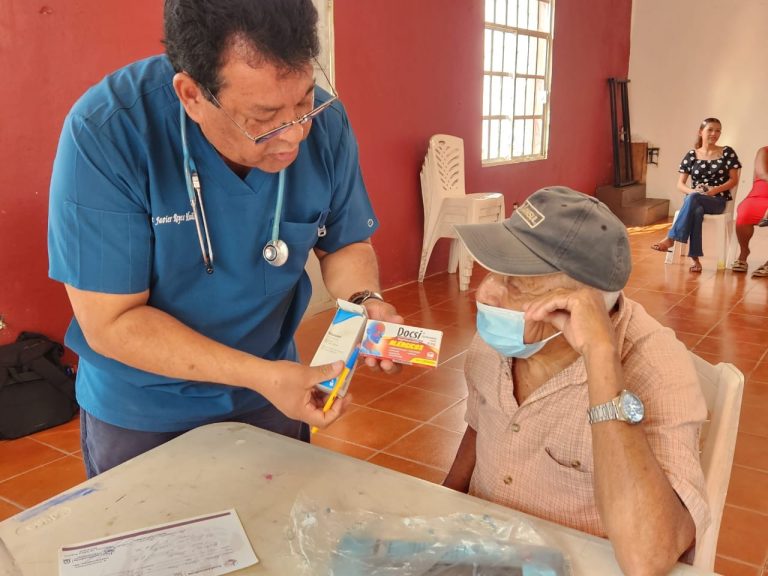 Realiza gobierno de Coatzacoalcos jornada médica en Mundo Nuevo