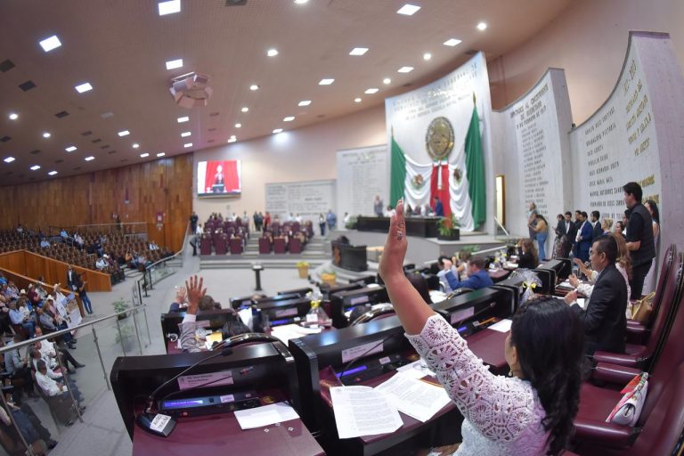 A comisiones, tres iniciativas presentadas por la gobernadora de Veracruz