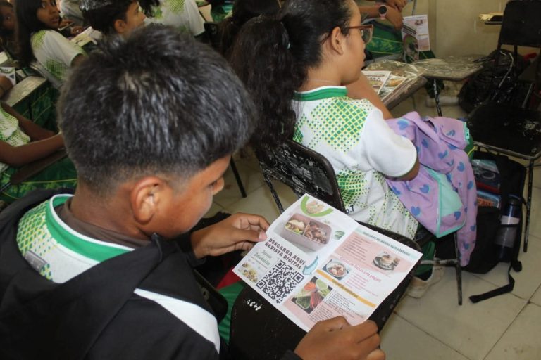 Fortalecen hábitos saludables en escuelas a través de pláticas de nutrición y salud mental