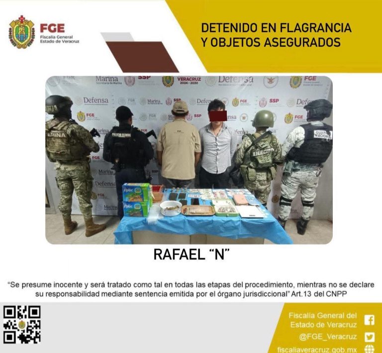 Detenido con drogas, báscula, celulares y dinero en efectivo en la colonia Las Gaviotas de Coatzacoalcos