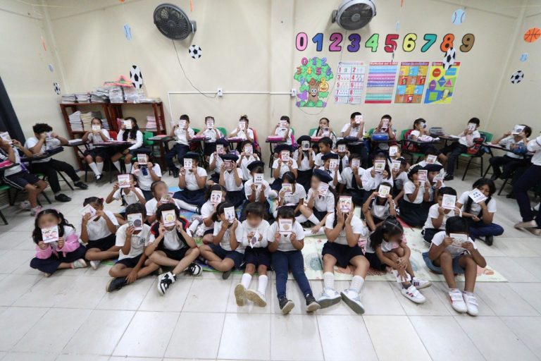 El DIF Municipal promueve hábitos saludables entre estudiantes de Coatzacoalcos con pláticas de nutrición