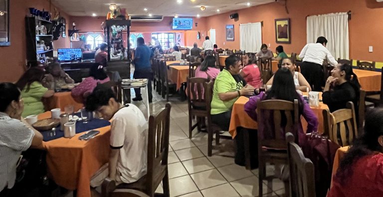 Restauranteros de Coatzacoalcos no han sido víctimas de ataques directos por cobro de piso; pero si son hostigados con llamadas de extorsión