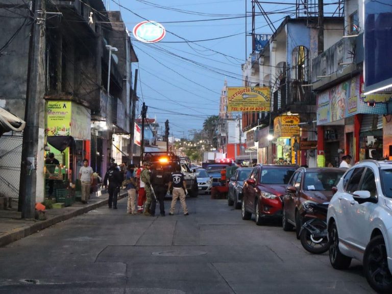 Empleado de una dulcería en Acayucan, fue asesinado tras resistirse a un robo