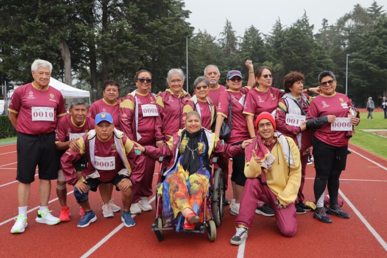 Adultos mayores de Coatzacoalcos ganan medallas en Olimpiadas de Oro