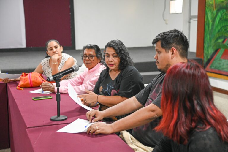 ¡Un éxito creativo! culmina Taller de Escritura en Coatzacoalcos