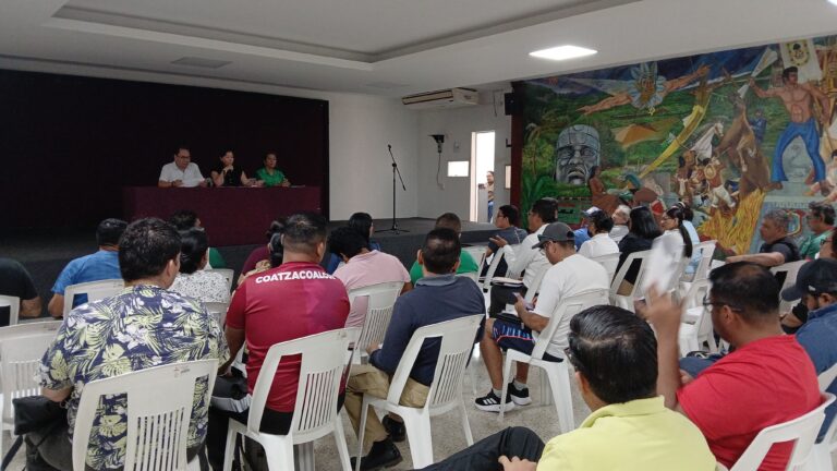 Más de 3,800 estudiantes participarán en el desfile del 16 de septiembre en Coatzacoalcos