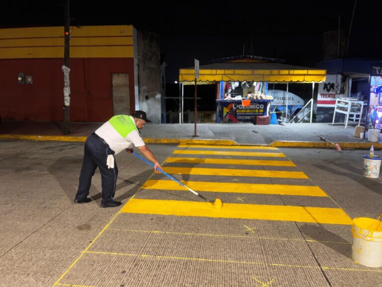 Mejoran la seguridad vial en Coatzacoalcos con nuevas señalizaciones