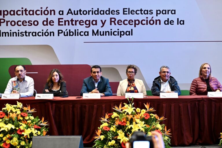 Exhorta Congreso a crear gobiernos municipales honestos y autocríticos