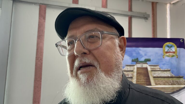 “Les estamos pagando y están fallando”: padre Joel Ayala, tras asesinato del alcalde en Michoacán