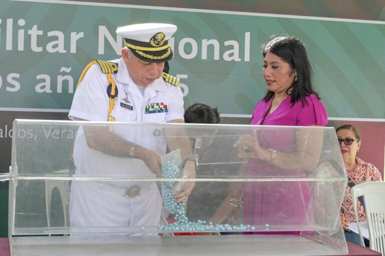 Realizan en Coatzacoalcos el Sorteo del Servicio Militar Nacional para Clase 2007 y Remisos