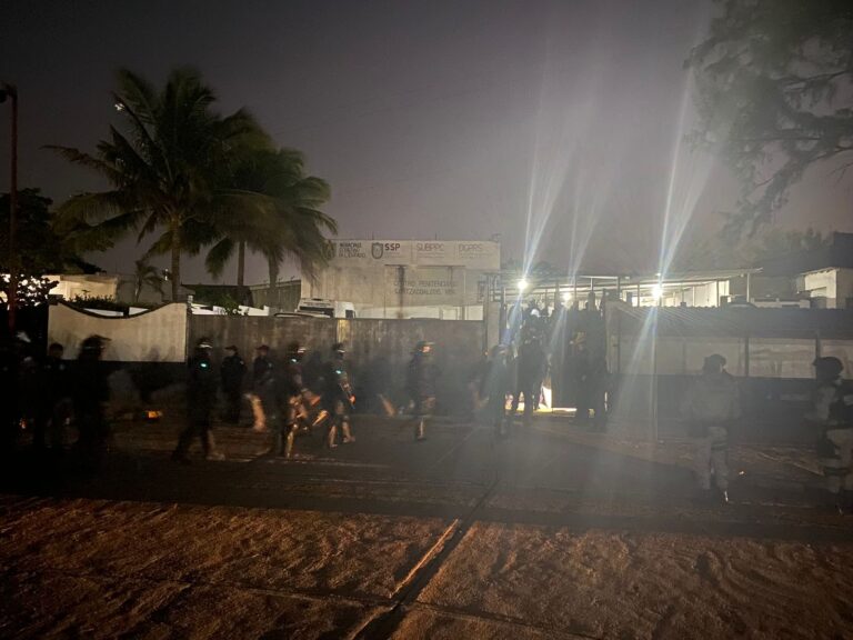 Realizan operativo sorpresa en el penal “Duport Ostión” de Coatzacoalcos