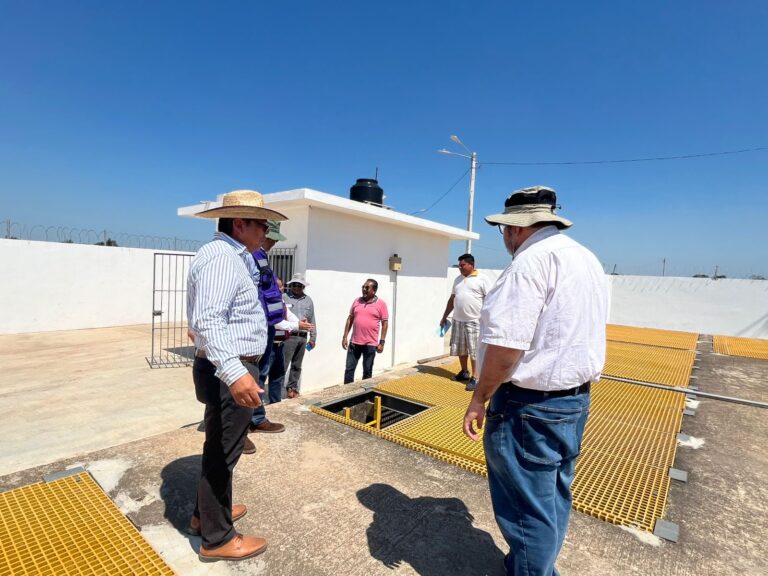 Pone Pedro Miguel Rosaldo en marcha cárcamos en Ciudad Olmeca para sanear drenaje y eliminar encharcamientos