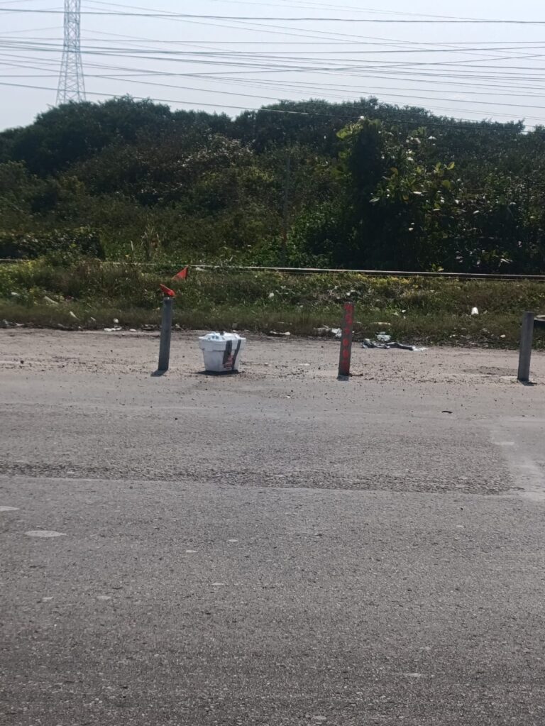 Abandonan otra tercera hielera con restos humanos en Coatzacoalcos