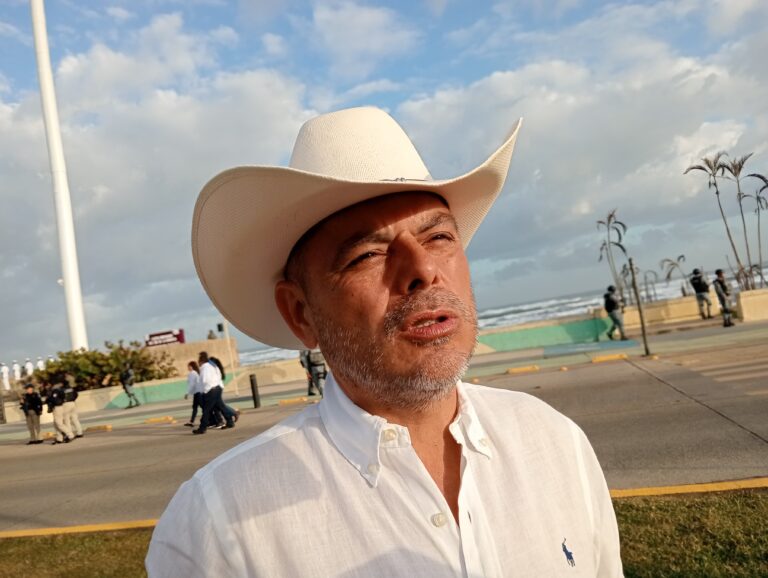 Persiste omisión de denuncias por Gusano Barrenador en Coatzacoalcos; ganaderos optan por la autogestión