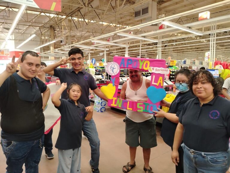 Inicia campaña Soriana a beneficio de la asociación Apoyo Integral Down de Coatzacoalcos
