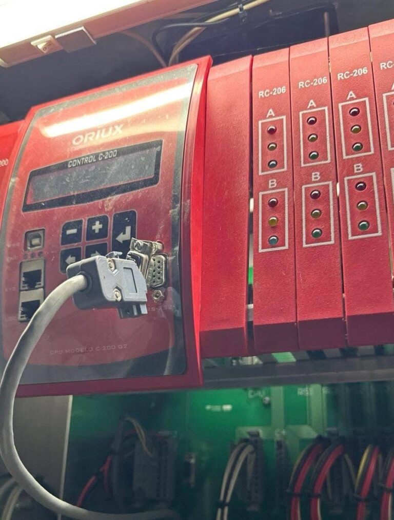 Dañan el sistema operativo de semáforo en Coatzacoalcos, en nuevo acto de vandalismo