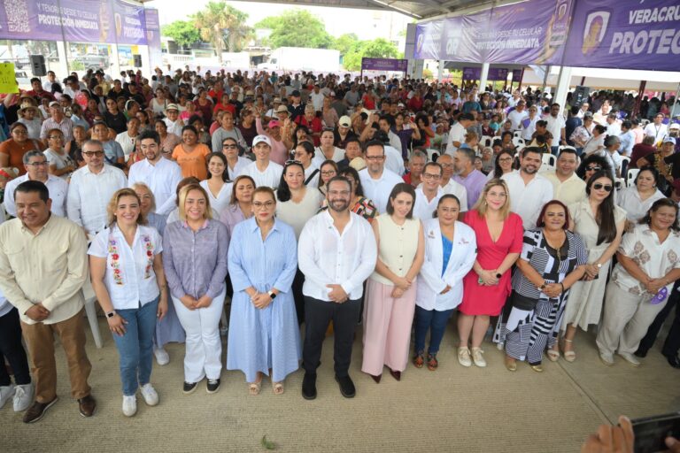 “No estamos solos”: destaca Pedro Miguel Rosaldo coordinación entre gobiernos durante Jornada Veracruzana Protegida en Coatzacoalcos