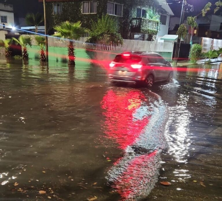Gobierno de Coatzacoalcos concentra atención en puntos críticos tras intensas lluvias por la Tormenta Tropical Boris