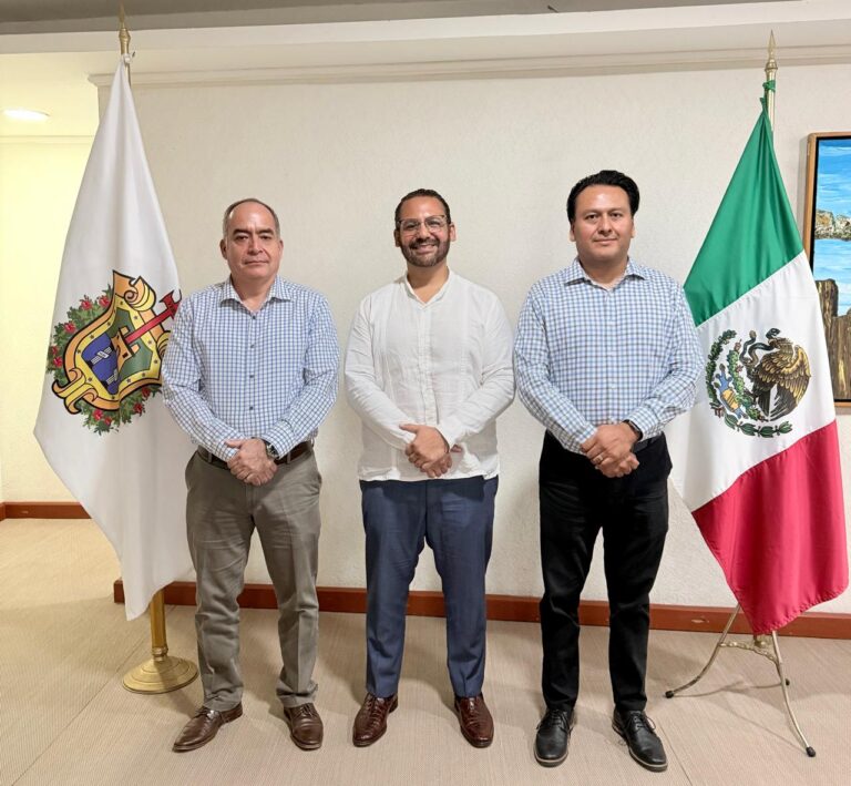 Impulsa Pedro Miguel Rosaldo créditos de hasta 5 mdp y 51 cursos gratuitos para empresas de Coatzacoalcos