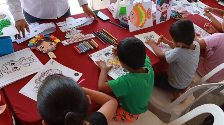 Acercan servicios gratuitos a familias de San Martín con brigada del DIF
